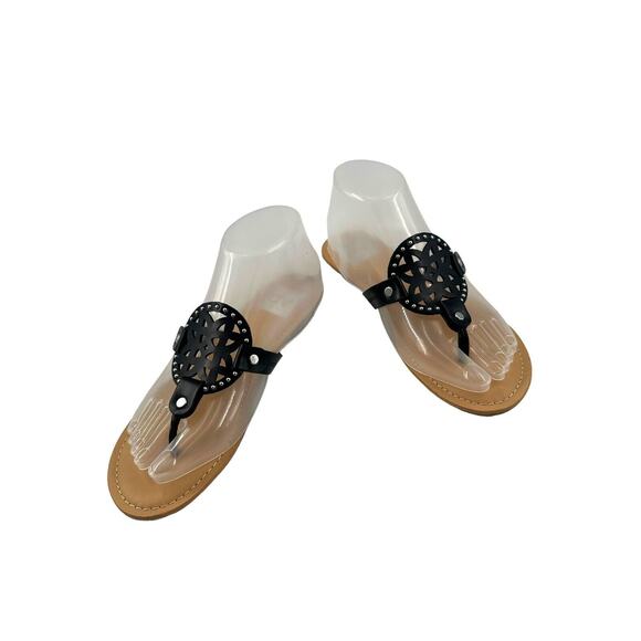 Dolce Vita Womens Gotie Laser Cut Studded Thong Flat Sandals Black Sz 6.5 NEW - Picture 1 of 9